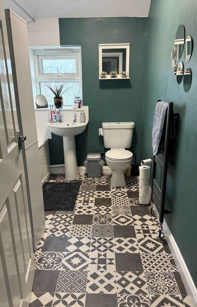 Rialto - Ostura in bathroom